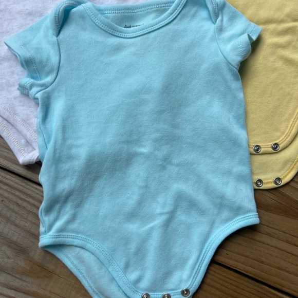 First Impressions 12m snap bodysuit onesies - 3 infant baby toddler - Picture 3 of 8